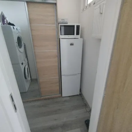 Apartment Sezimovo Usti *